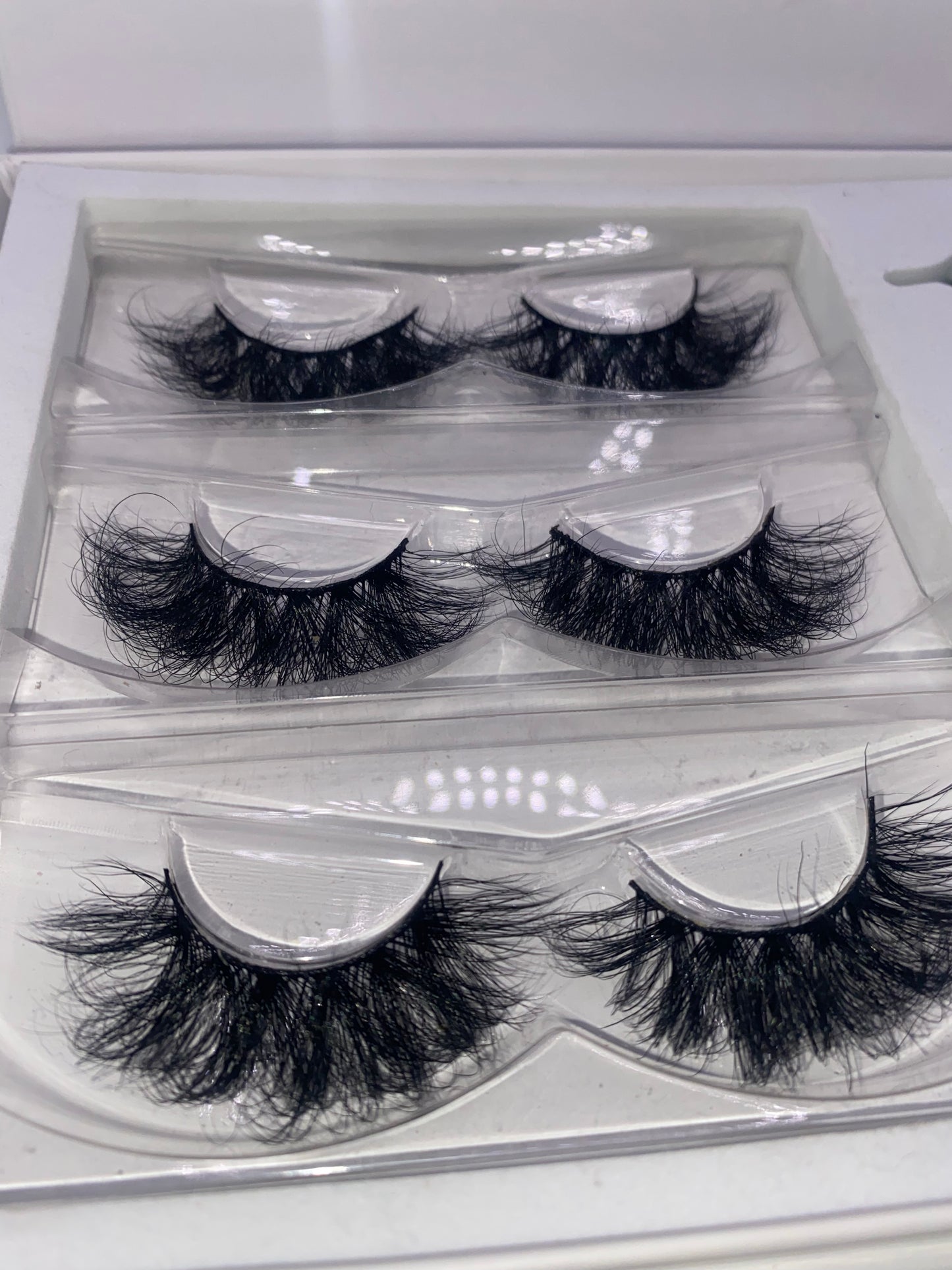 Antisocial Lashes