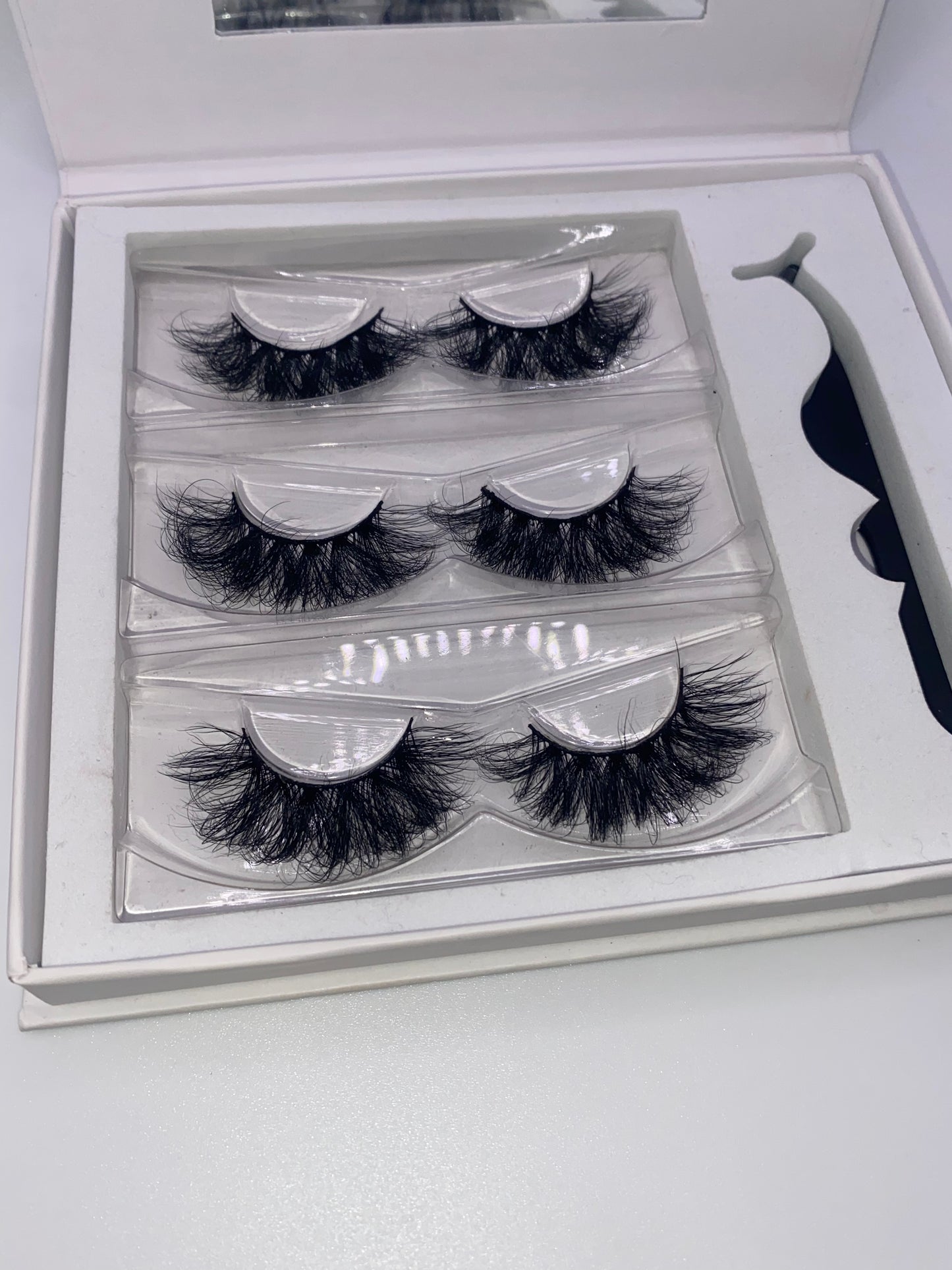 Antisocial Lashes