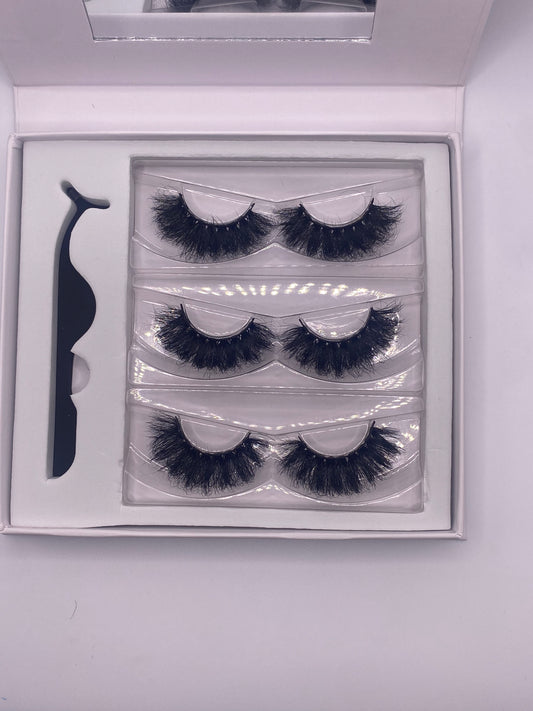She's Extra Lashes